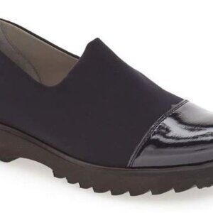 Ara Miriam Black Loafers size 8 (like new)